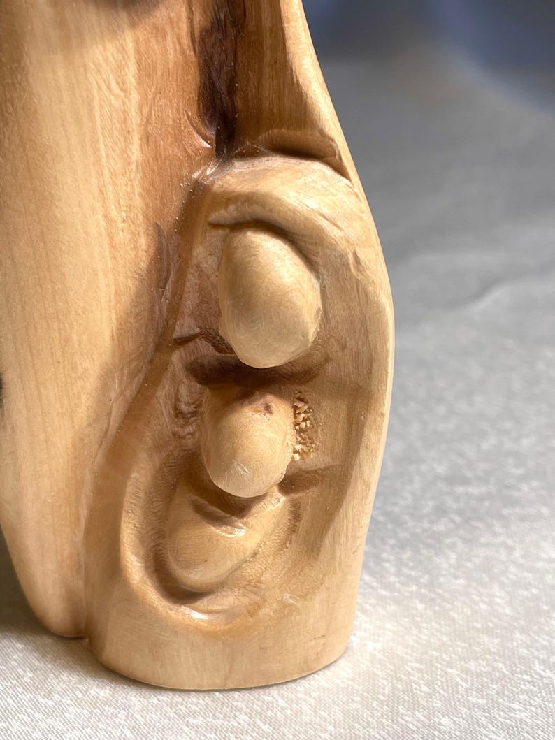Olive Wood Virgin Mary, beitlechem, israel gift, Handmade olive wood, Olive Wood child Jesus, Jesus Family, christian gifts, handmade carve